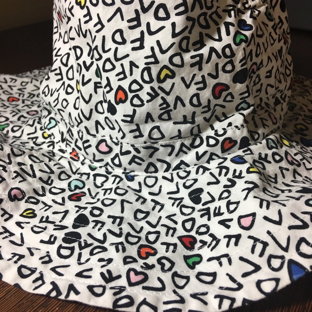 Trendy bucket hat